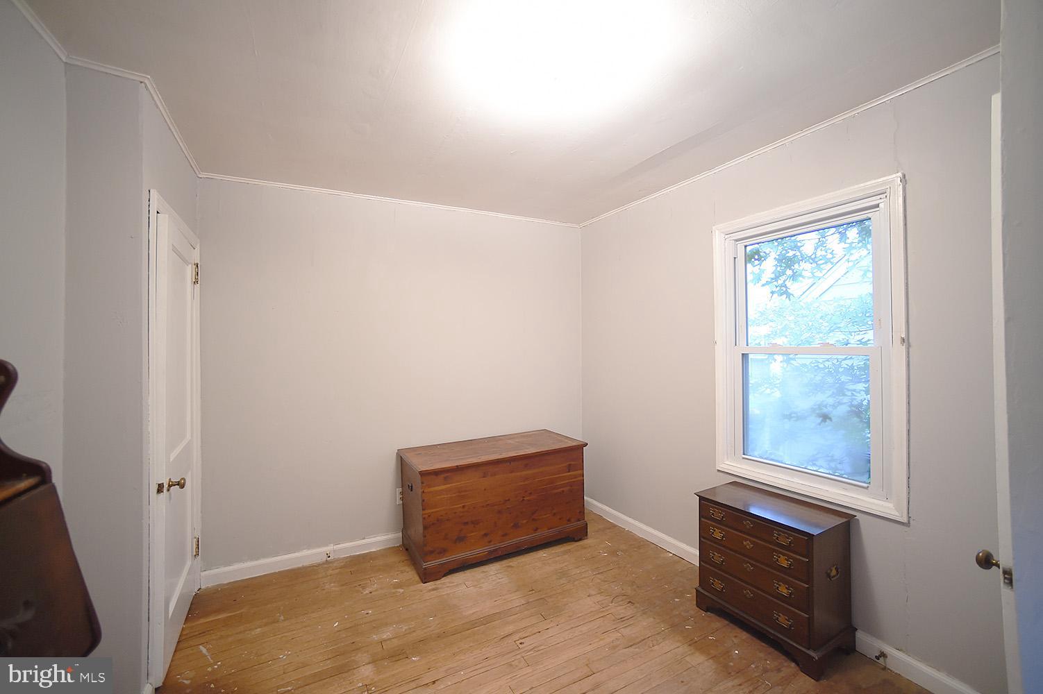 34 Collins Road Hamilton, NJ 08619 - Photo 4 of 9