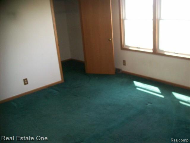 9860 Hoffman Road Maybee, MI 48159 - Photo 7 of 12 195_6541