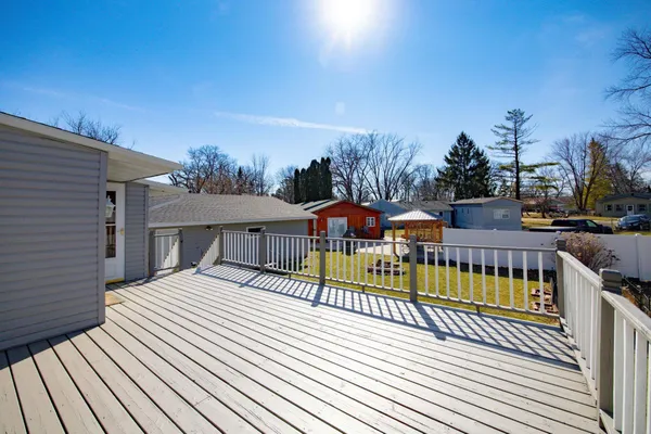 $399,500 | 11611 North Charley Bluff Road, Milton, WI 53563