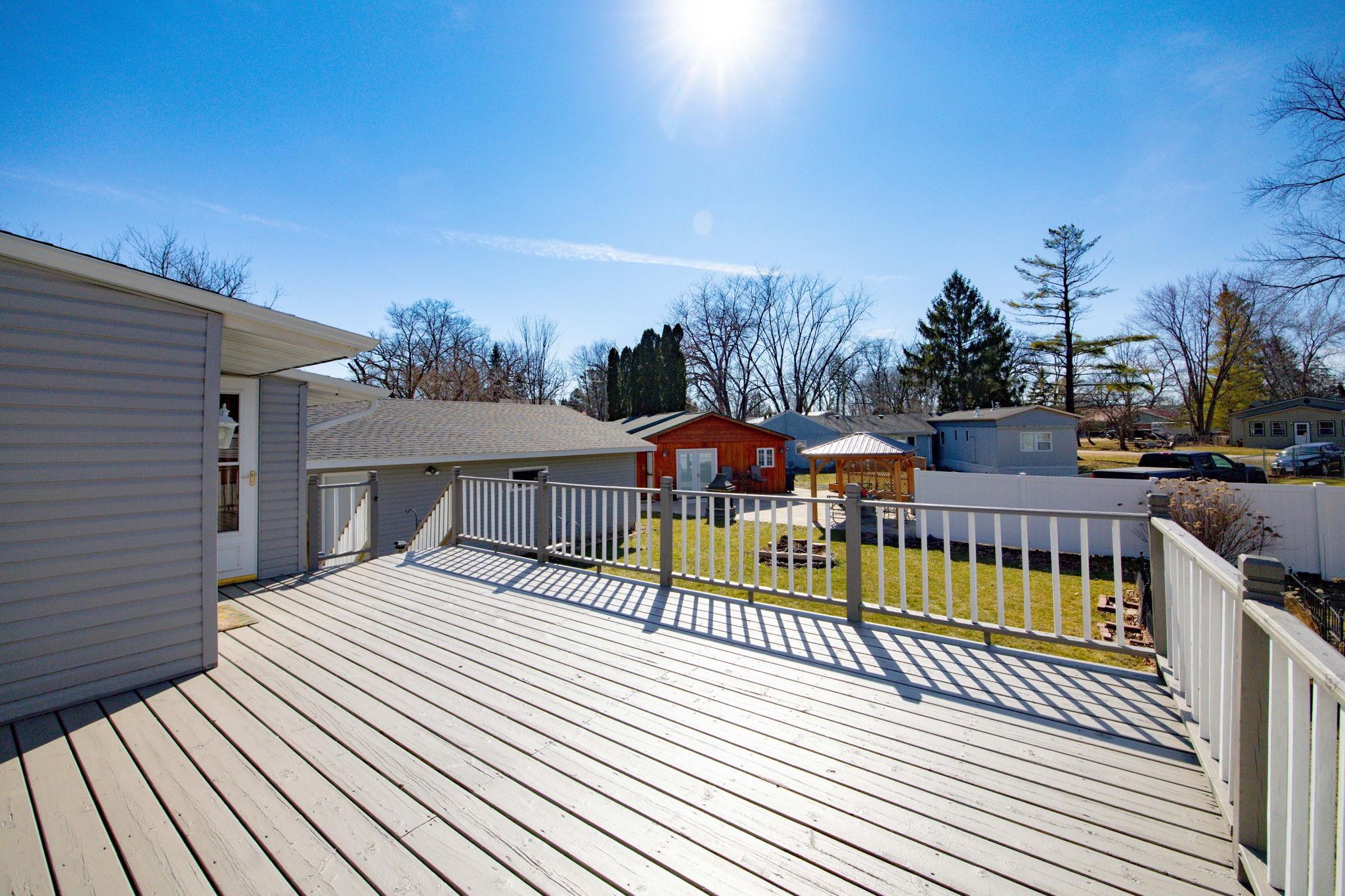 11611 North Charley Bluff Road Milton, WI 53563 - Photo 19 of 47