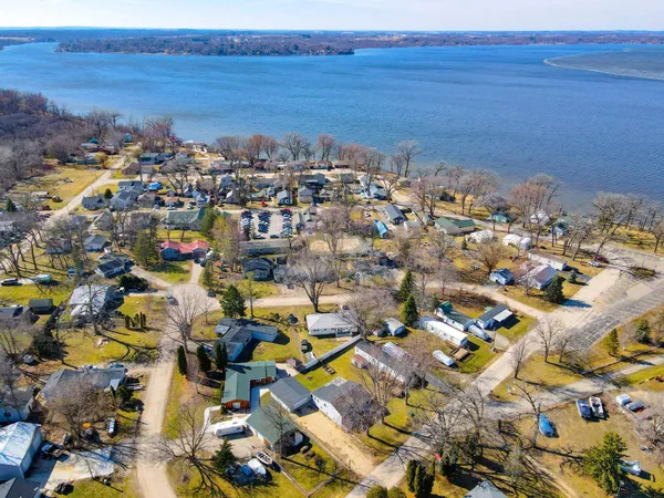 $399,500 | 11611 North Charley Bluff Road, Milton, WI 53563