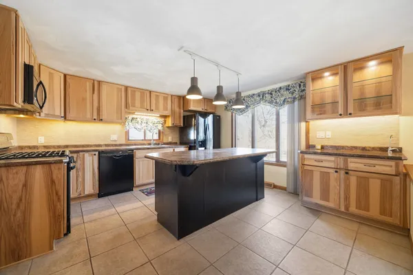 $399,500 | 11611 North Charley Bluff Road, Milton, WI 53563