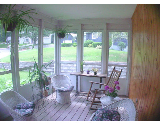 3 Crest Road Tewksbury, MA 01876 - Photo 6 of 6 Gallery Image 6