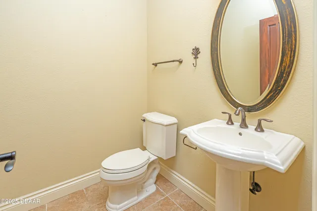 $2,745 | 5090 Riverside Drive, Unit 102, Port Orange, FL 32127