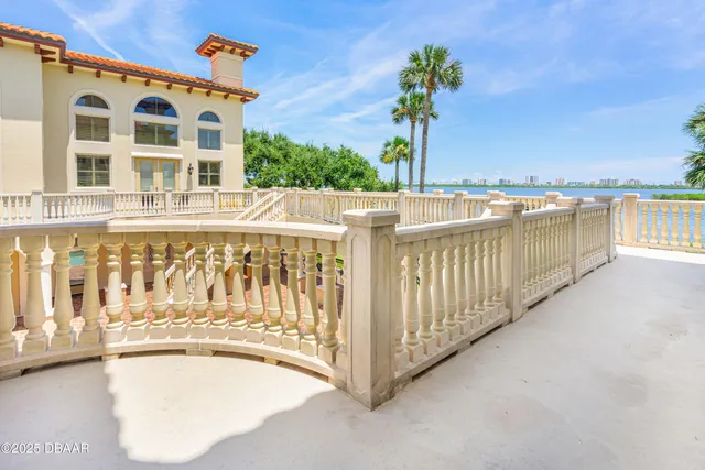 $2,745 | 5090 Riverside Drive, Unit 102, Port Orange, FL 32127