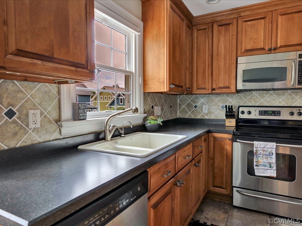 531 Greene Ridge Road Henrico, VA 23229 - Photo 8 of 31 Gallery Image 8