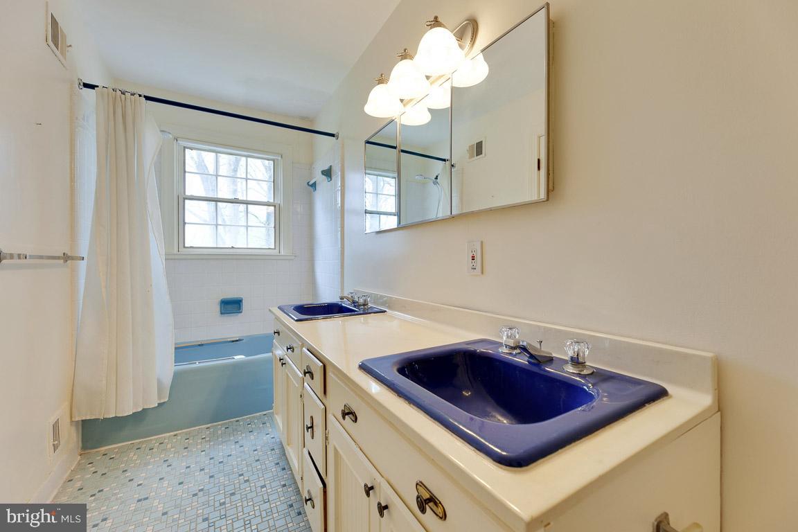 12712 Eldrid Place Silver Spring, MD 20904 - Photo 33 of 51