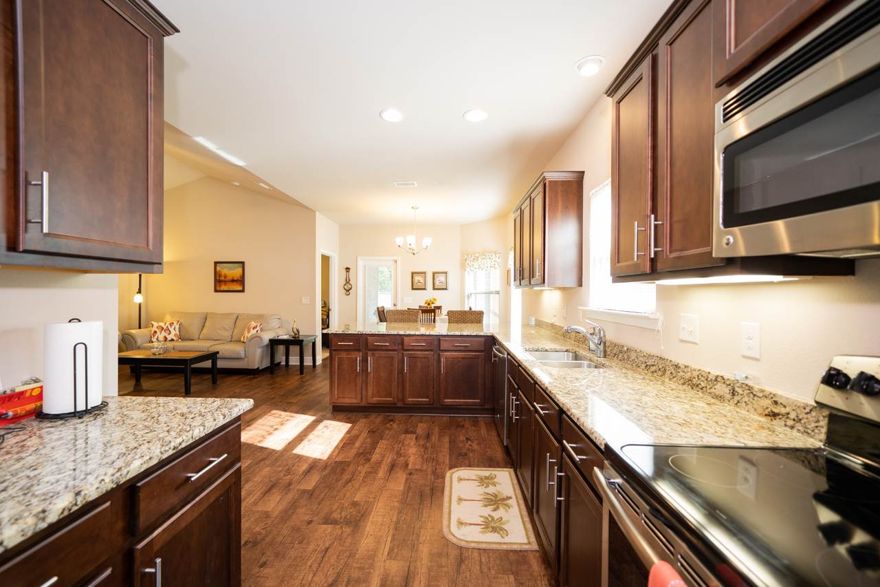 1460 Surrey Loop Foley, AL 36535 - Photo 10 of 23