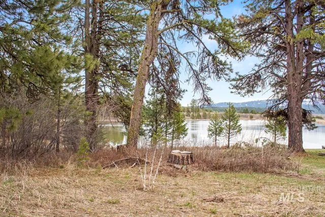 $214,950 | L1-b3 Opal Drive, Cascade, ID 83611