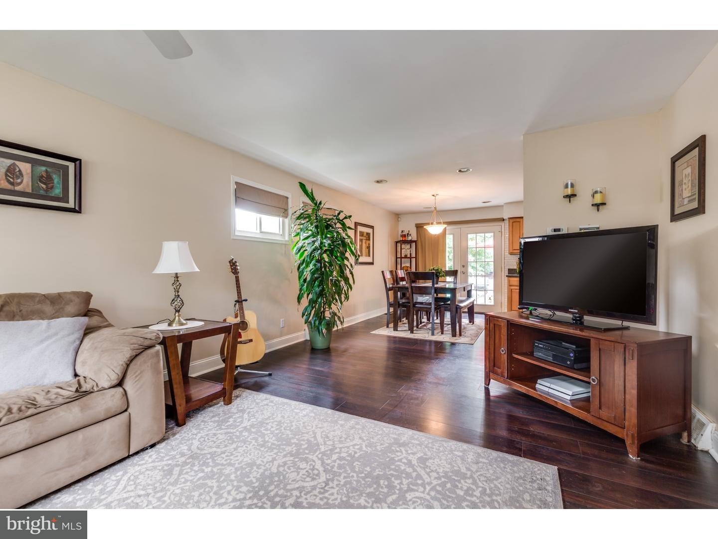 411 Yorkshire Road Cherry Hill, NJ 08034 - Photo 6 of 24