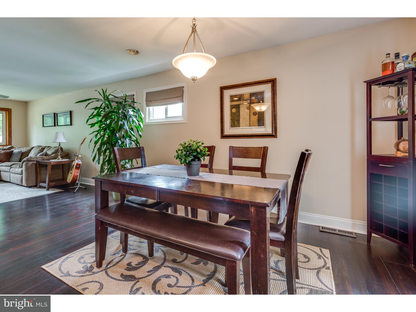 411 Yorkshire Road Cherry Hill, NJ 08034 - Photo 8 of 24