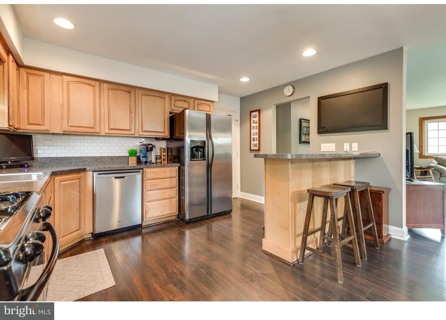 411 Yorkshire Road Cherry Hill, NJ 08034 - Photo 9 of 24