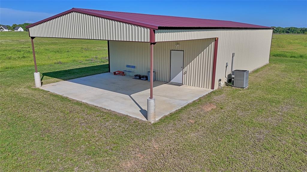 433 Fruitland Road Bowie, TX 76230 - Photo 32 of 40