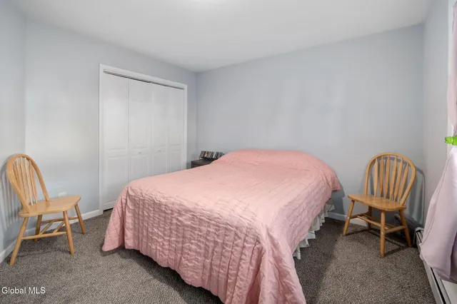 $299,900 | 6 Silver Berry Place, Albany, NY 12211