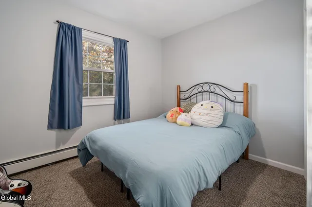 $299,900 | 6 Silver Berry Place, Albany, NY 12211