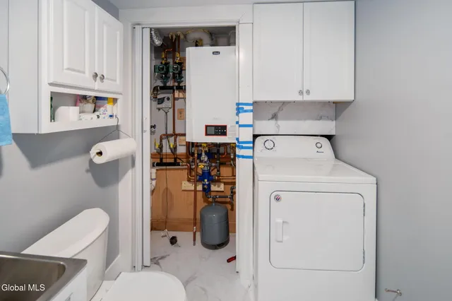 $299,900 | 6 Silver Berry Place, Albany, NY 12211