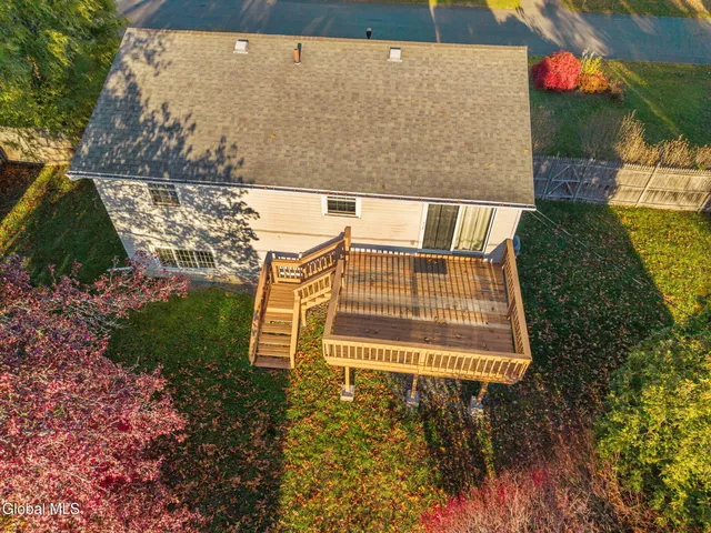 $299,900 | 6 Silver Berry Place, Albany, NY 12211