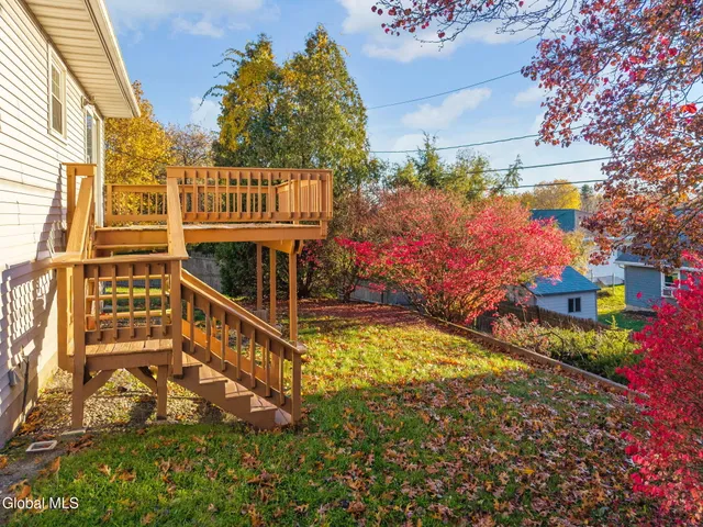 $299,900 | 6 Silver Berry Place, Albany, NY 12211