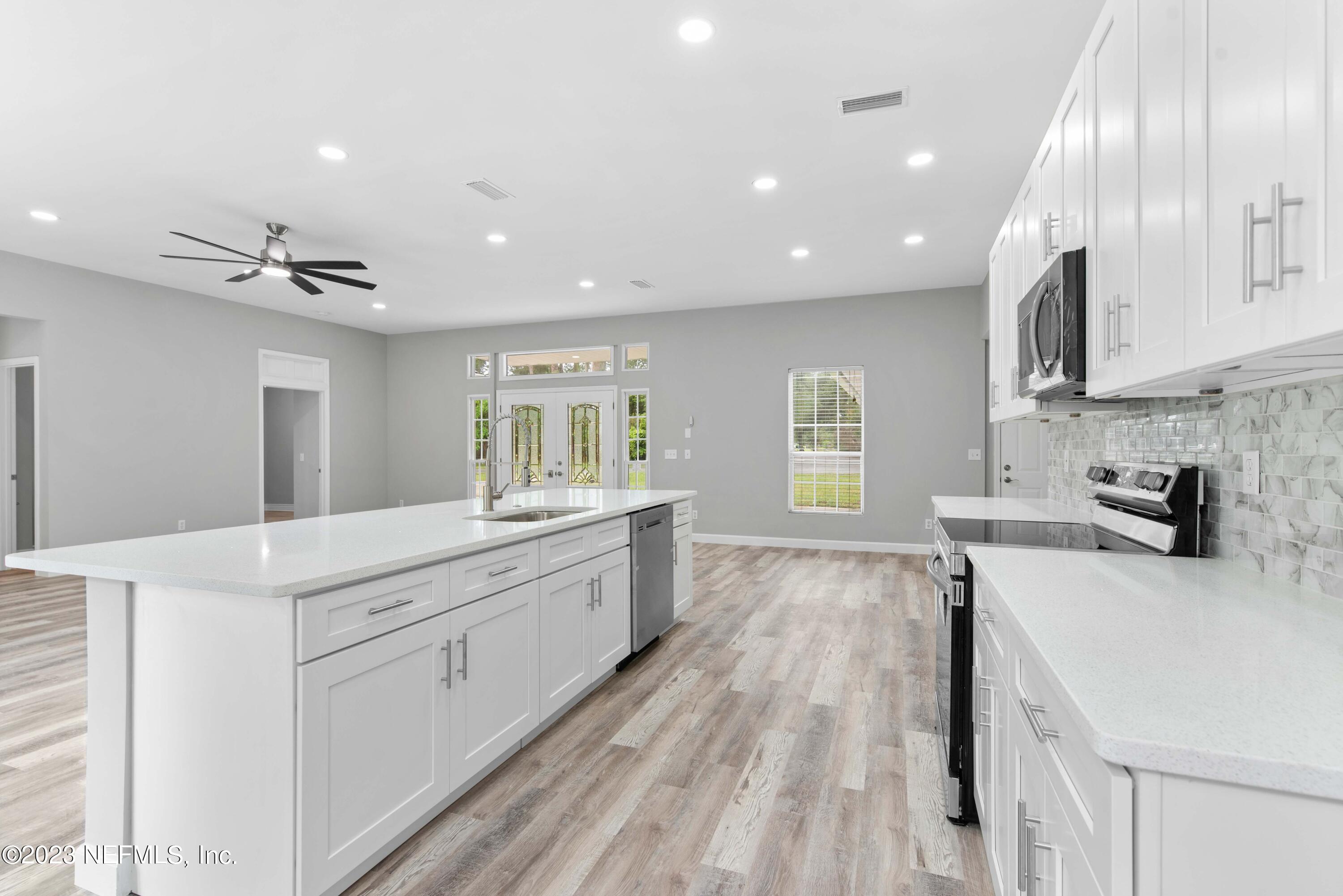10777 Scott Mill Road Jacksonville, FL 32223 - Photo 5 of 28 9