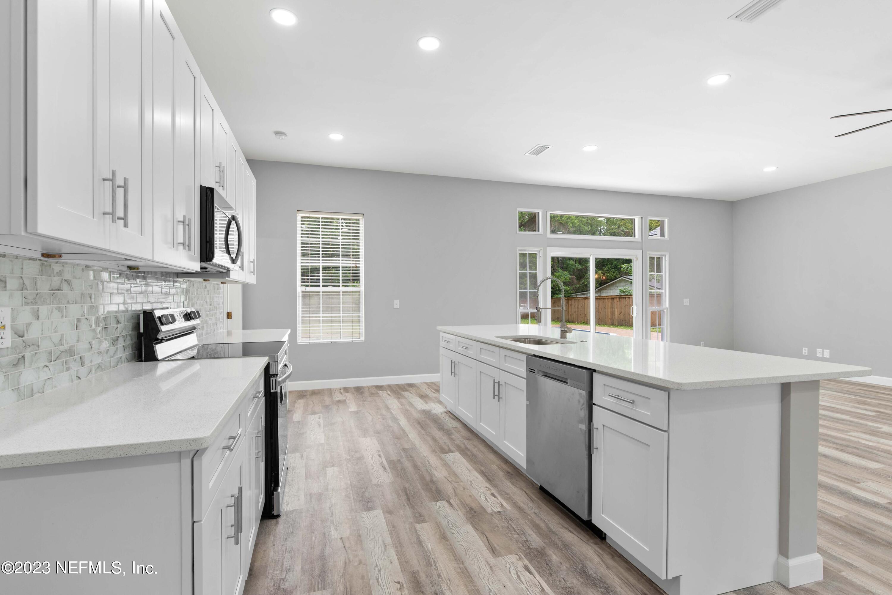 10777 Scott Mill Road Jacksonville, FL 32223 - Photo 8 of 28 10