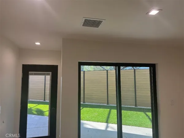 $4,500 | 2846 Fairmount Avenue, La Crescenta, CA 91214