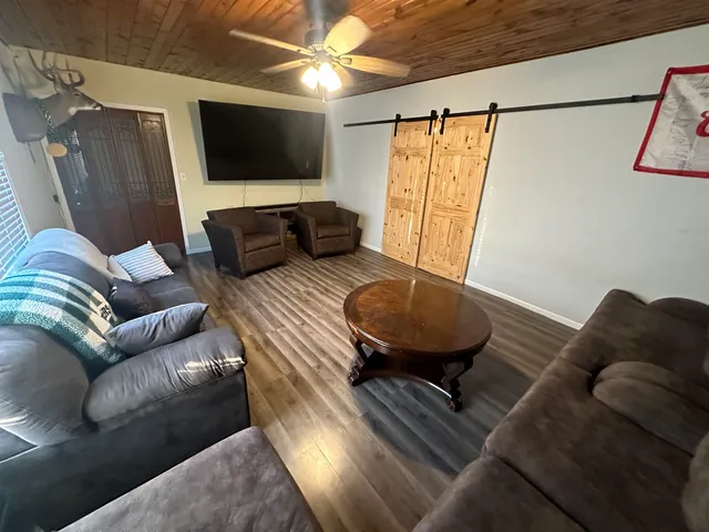 $239,900 | 207 8th Street, Brodhead, WI 53520