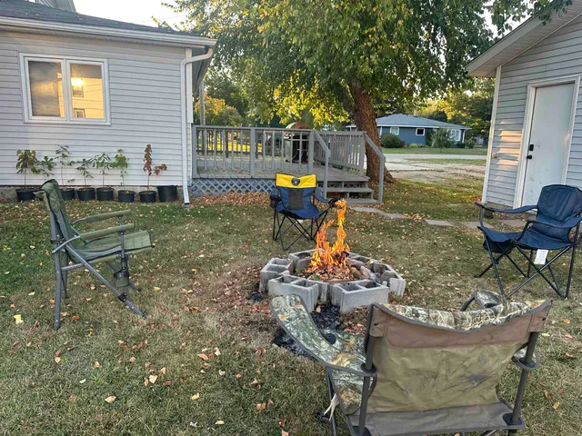 $239,900 | 207 8th Street, Brodhead, WI 53520