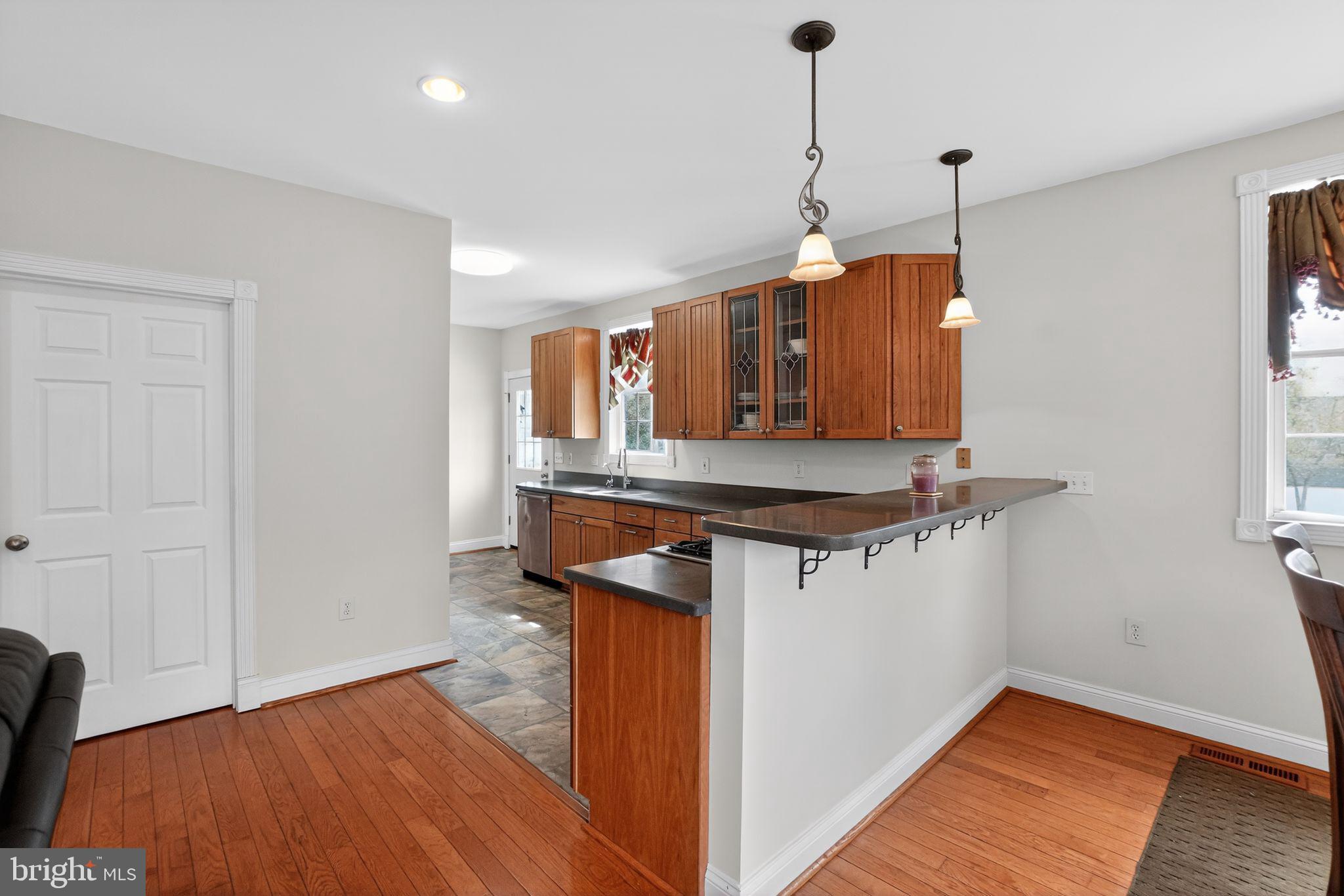 9260 Old Scaggsville Road Laurel, MD 20723 - Photo 22 of 61 Kitchen