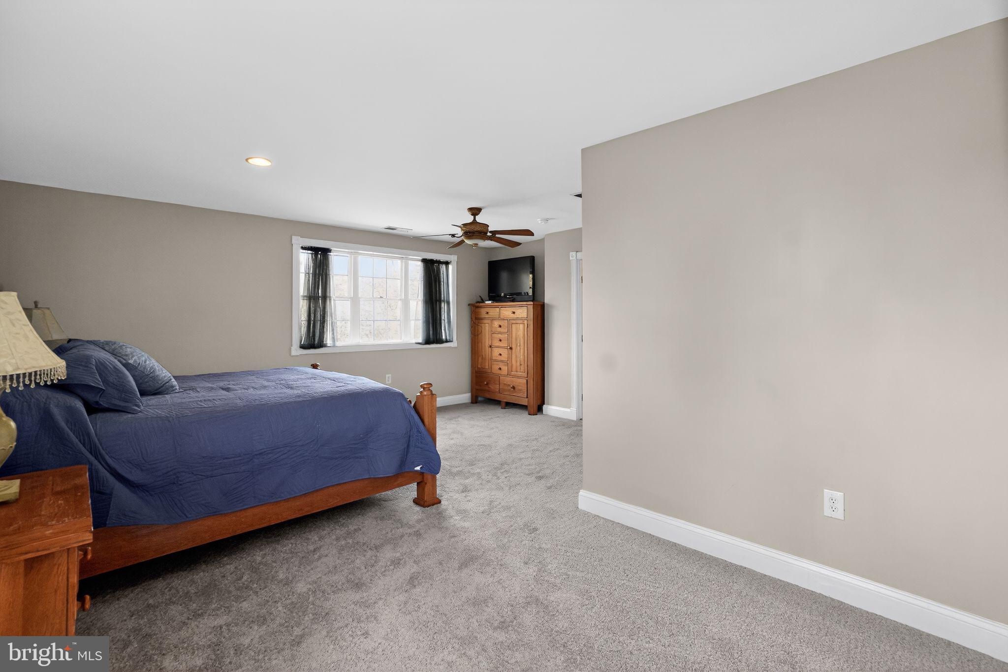 9260 Old Scaggsville Road Laurel, MD 20723 - Photo 28 of 61 Primary Bedroom