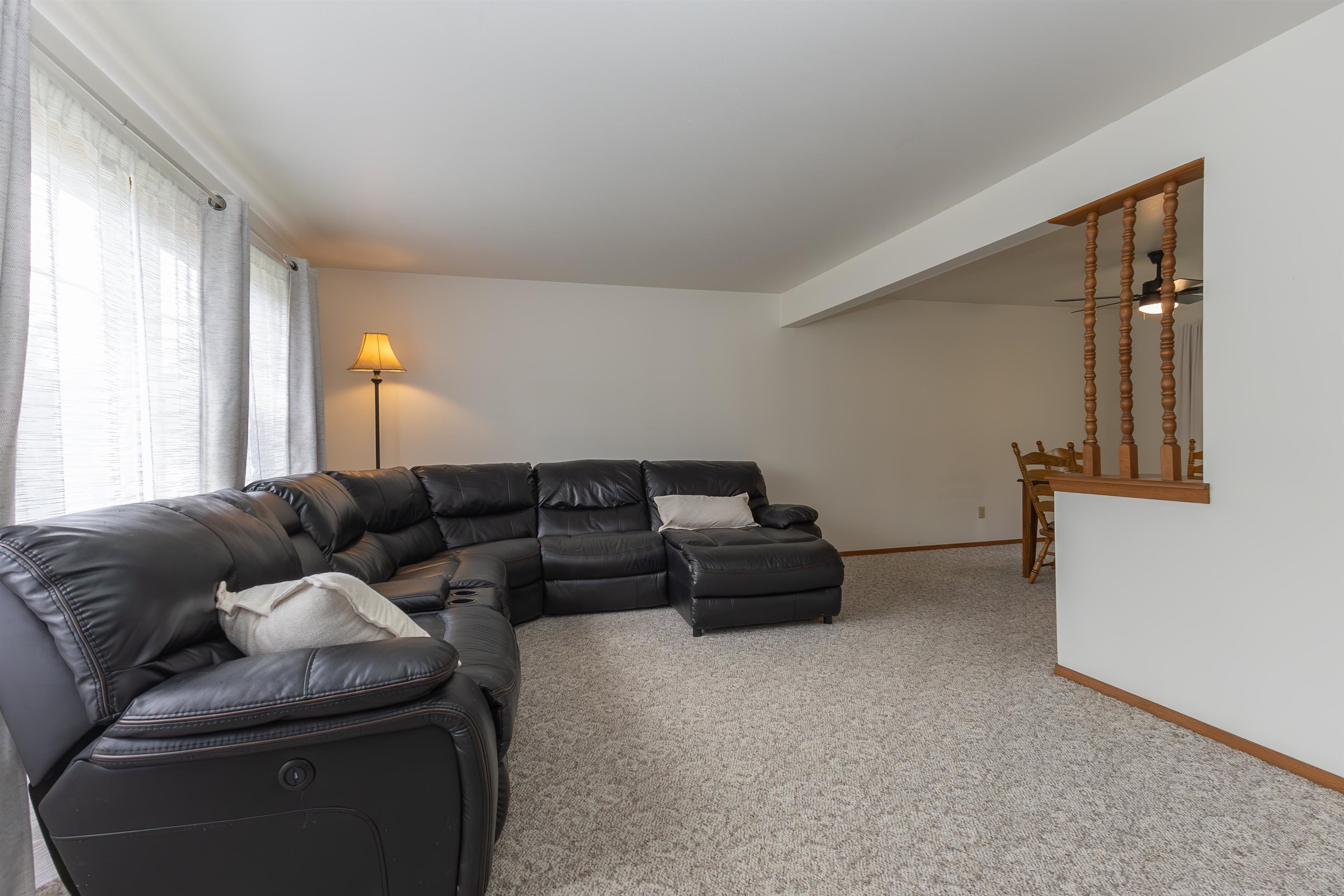 809 Melissa Street Menasha, WI 54952 - Photo 5 of 35
