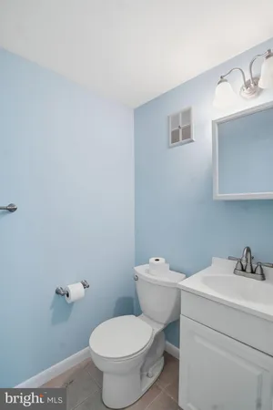 $4,300 | 2913 Cleave Drive, Falls Church, VA 22042
