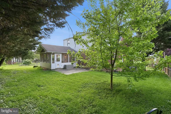 $4,300 | 2913 Cleave Drive, Falls Church, VA 22042