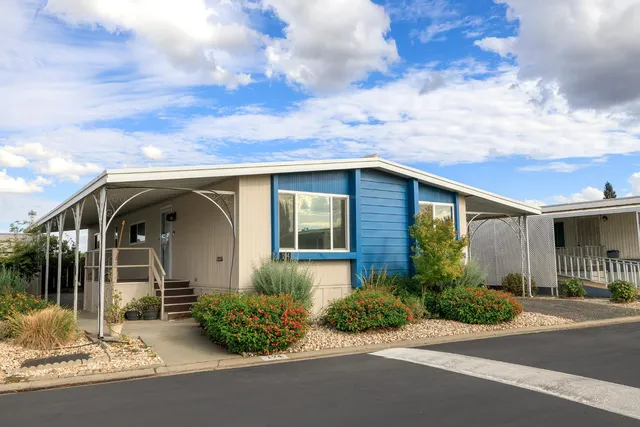 $139,900 | 2505 Jackson Avenue, Unit 194, Escalon, CA 95320