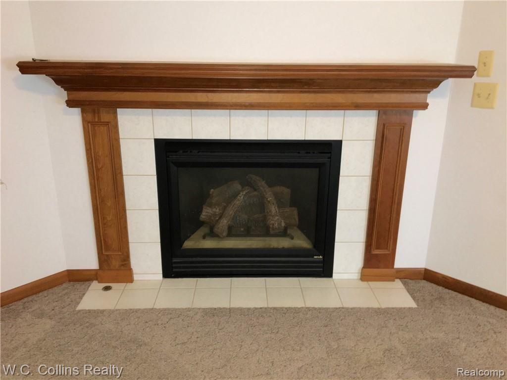 47625 Card Road Macomb, MI 48044 - Photo 4 of 24 IMG_2200.jpg