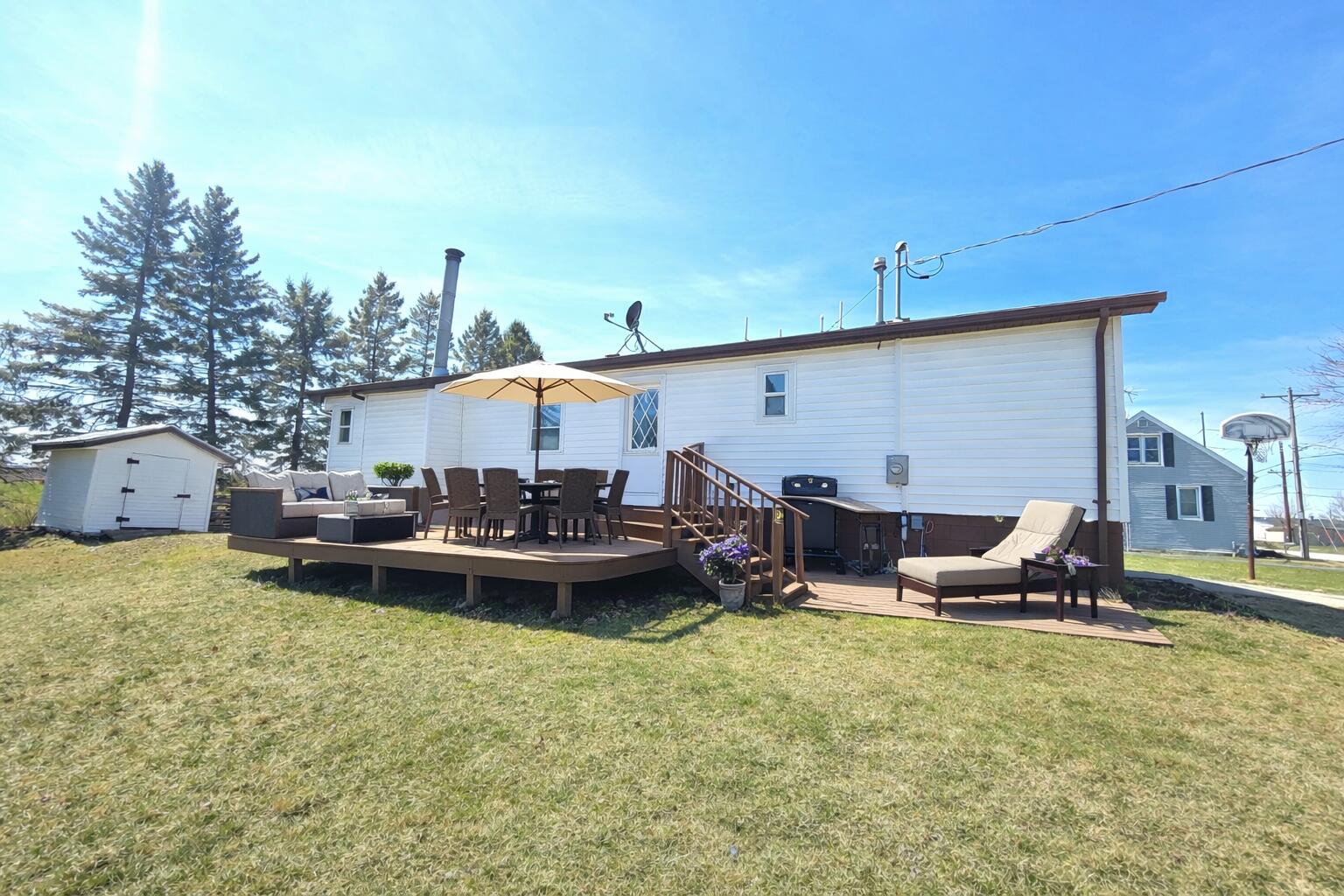 3015 Viebahn Street Manitowoc, WI 54220 - Photo 2 of 24 file_00000000770471fdac5adc6a3014d0c2