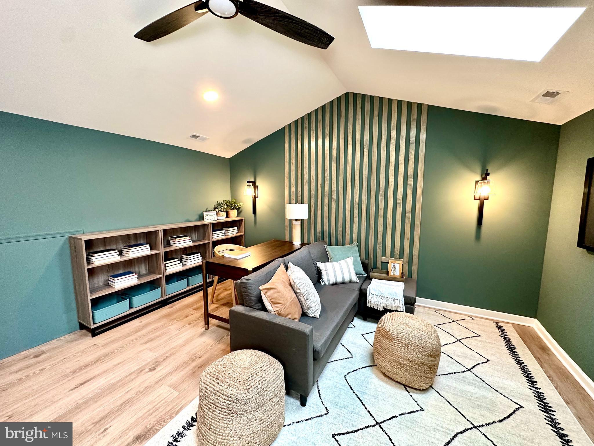 61 Pointe Place Kennett Square, PA 19348 - Photo 18 of 27 Model Home with Optional Loft