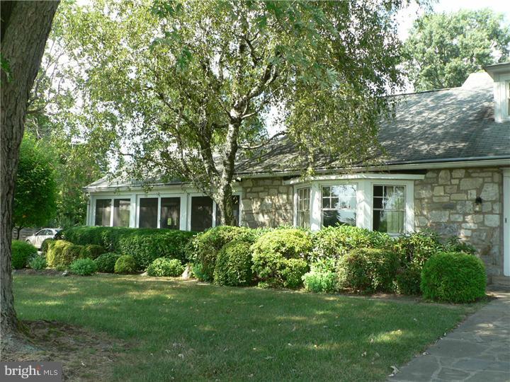 27 West Pothouse Road Phoenixville, PA 19460 - Photo 3 of 25 Exterior Front