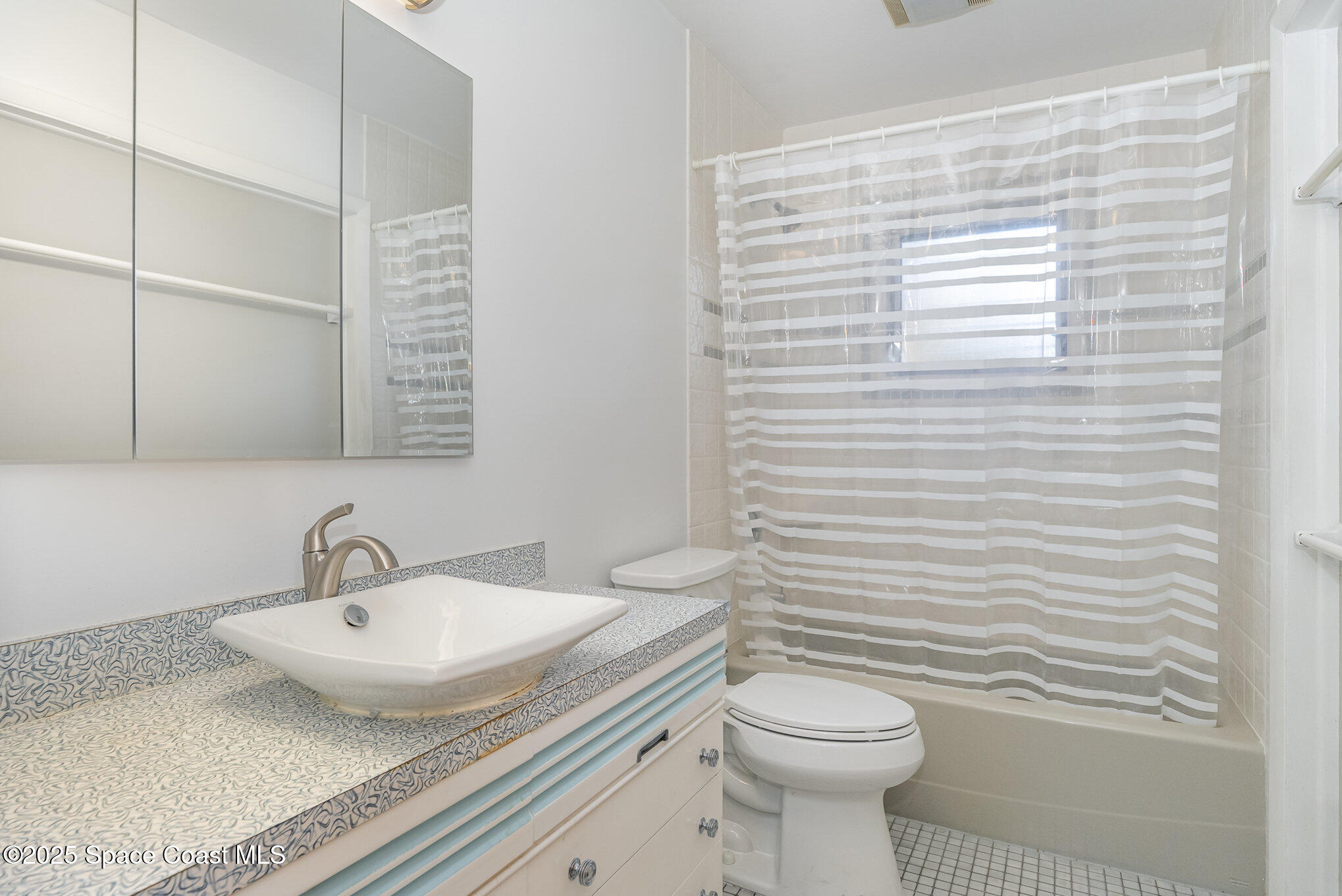 173 Berkeley Street Satellite Beach, FL 32937 - Photo 8 of 9 008_dsc06995-edit