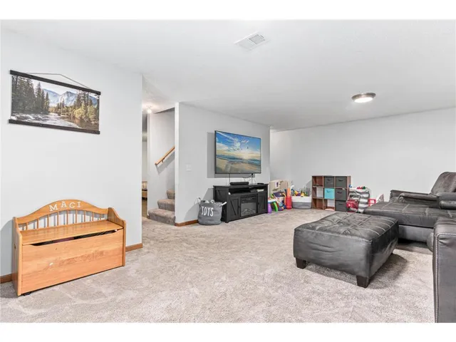 $340,000 | 5480 Mallard Lane, Monticello, MN 55362