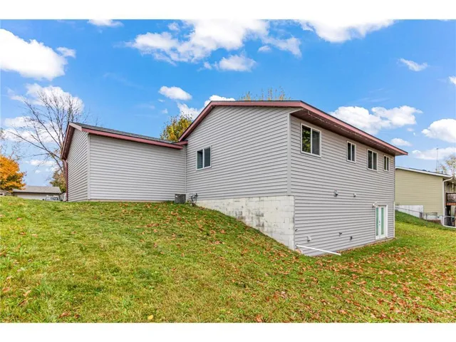 $340,000 | 5480 Mallard Lane, Monticello, MN 55362