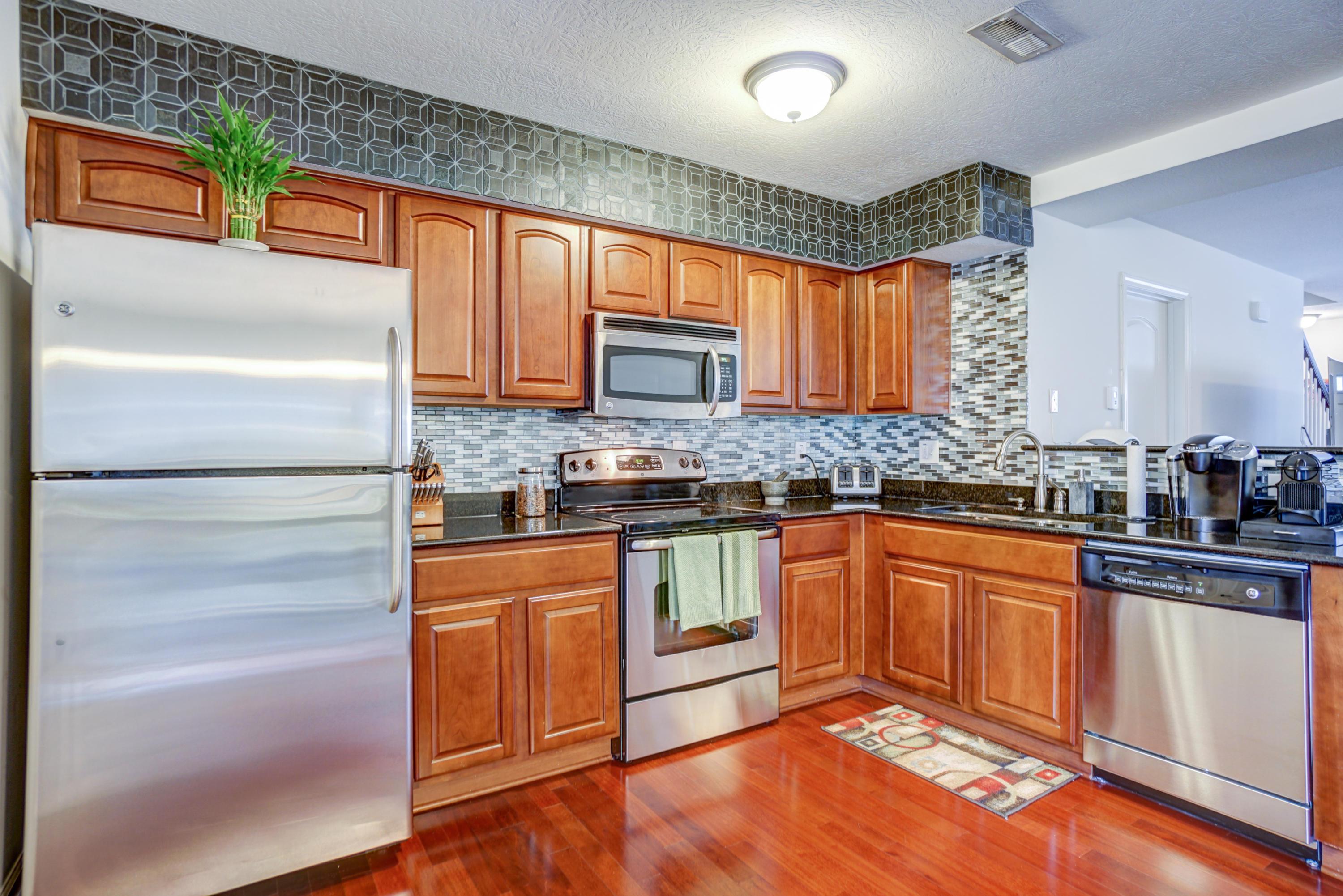 119 Gifford Road Columbus, OH 43235 - Photo 12 of 29 Gallery Image 12
