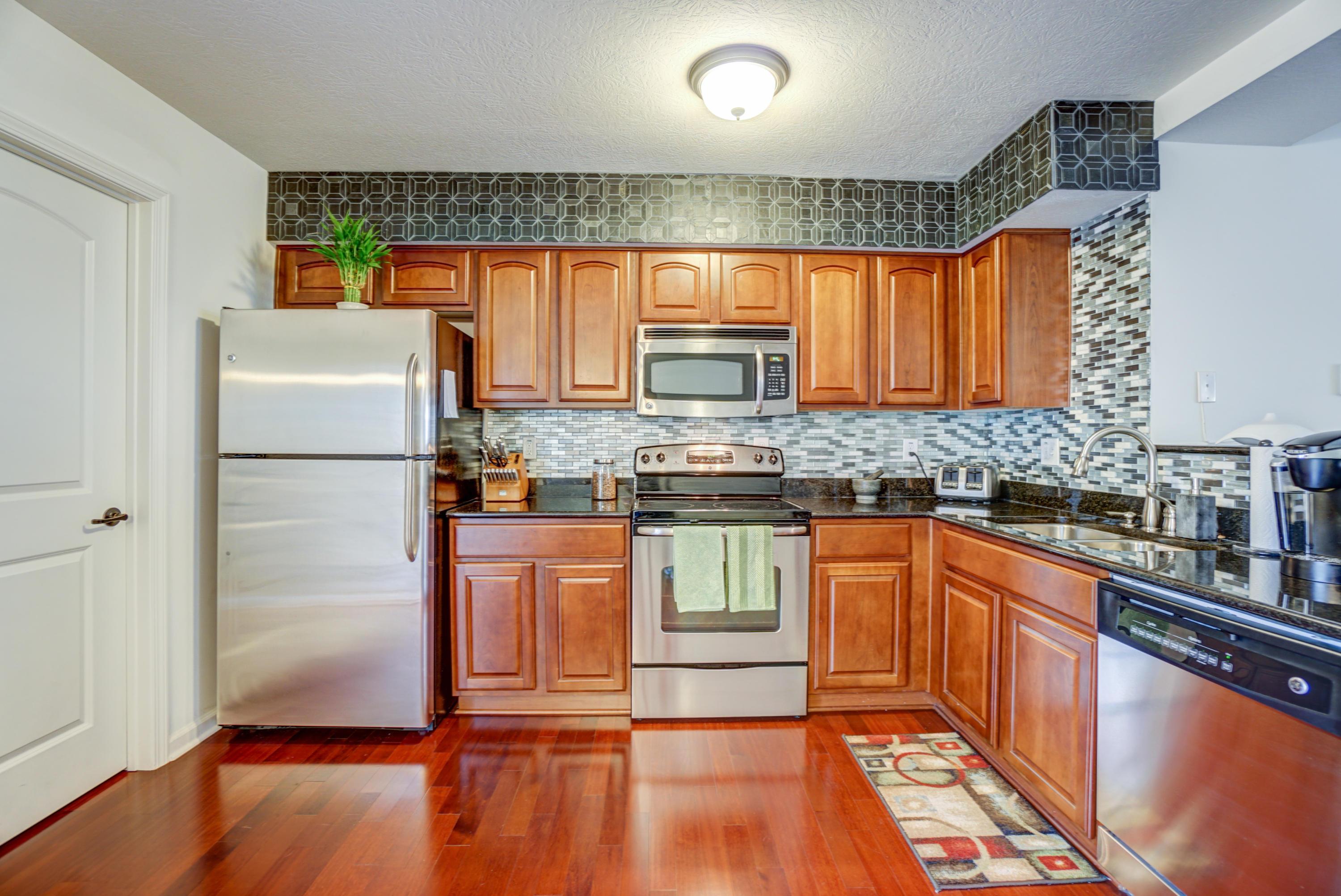 119 Gifford Road Columbus, OH 43235 - Photo 13 of 29 Gallery Image 13