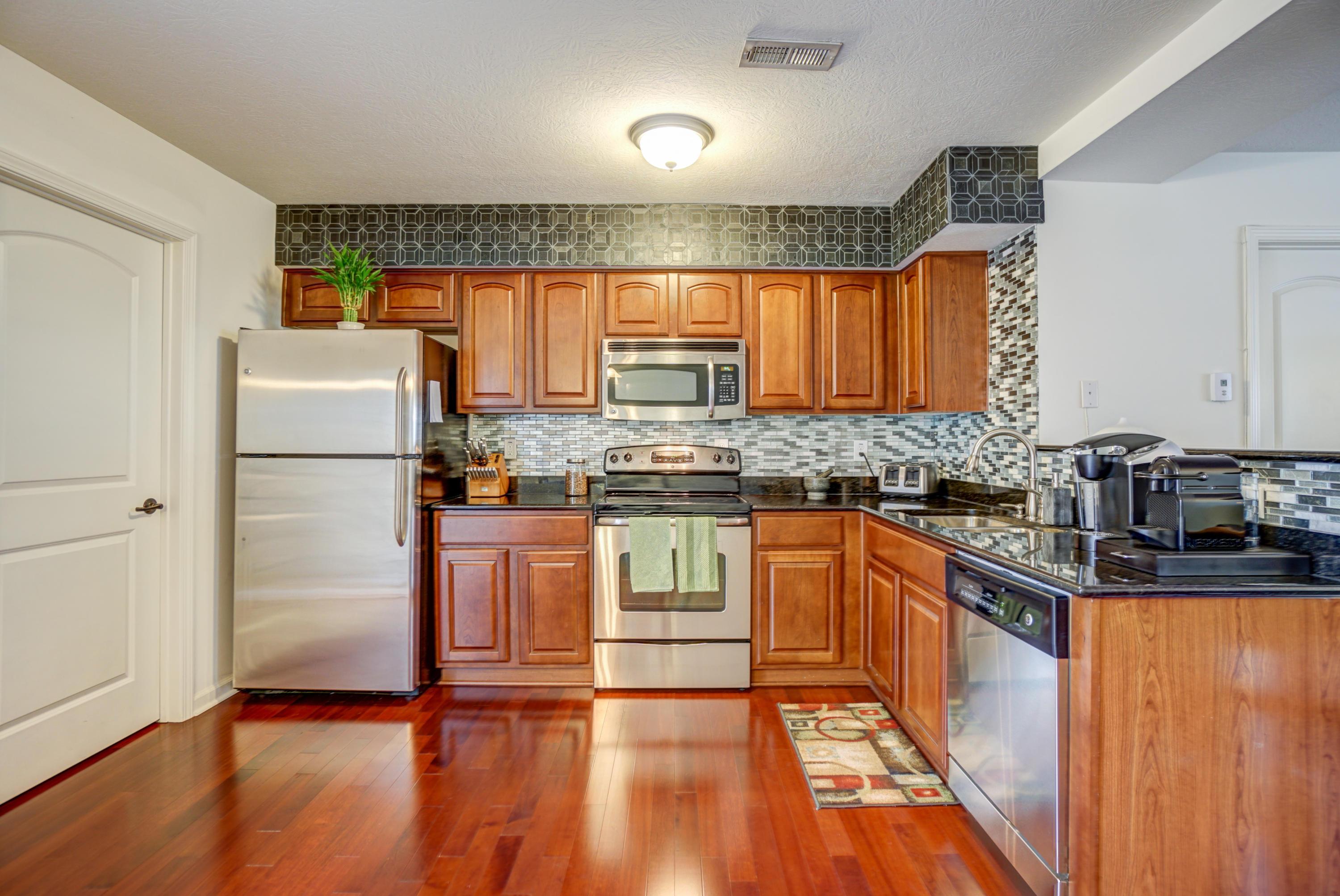 119 Gifford Road Columbus, OH 43235 - Photo 14 of 29 Gallery Image 14