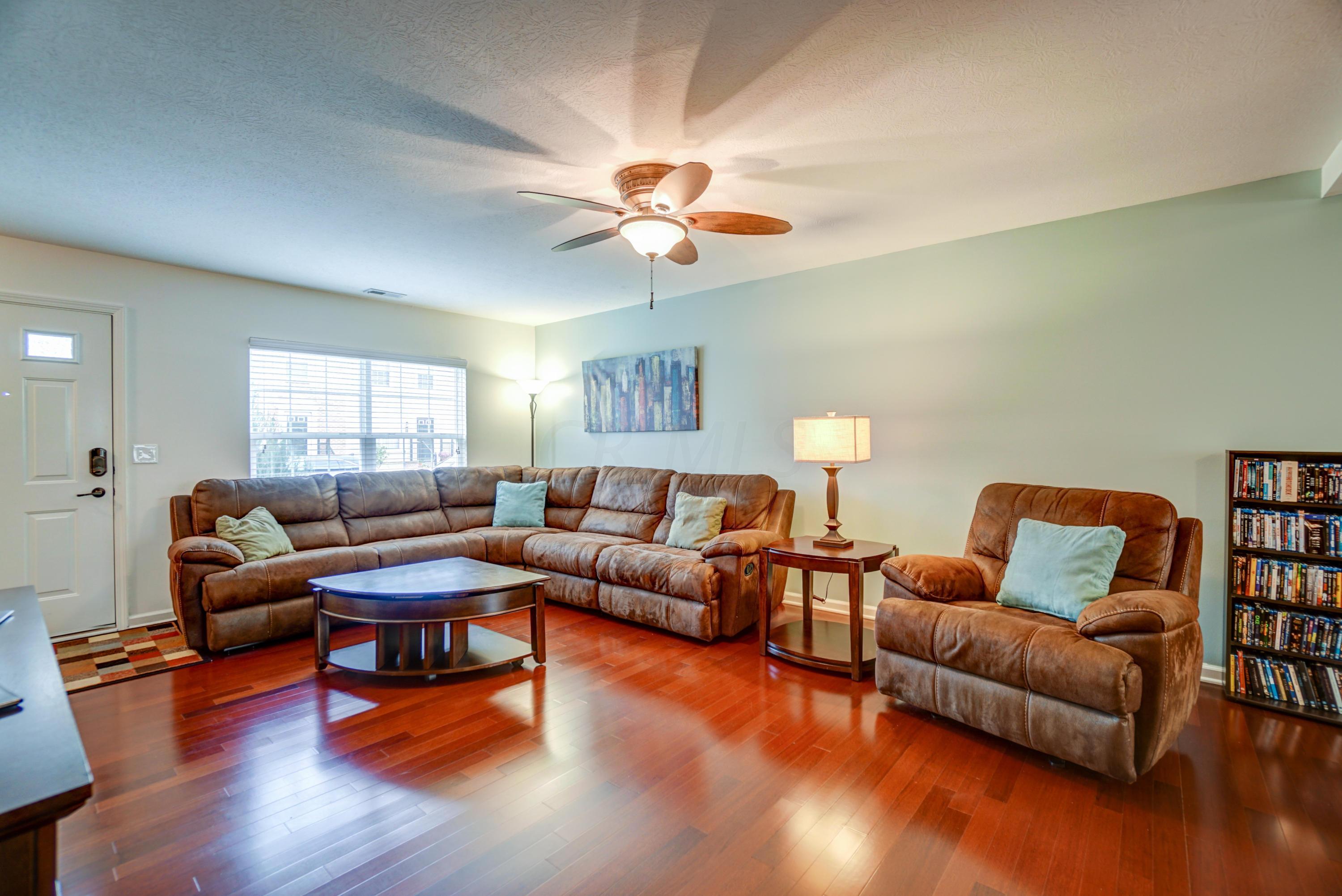 119 Gifford Road Columbus, OH 43235 - Photo 7 of 29 Gallery Image 7