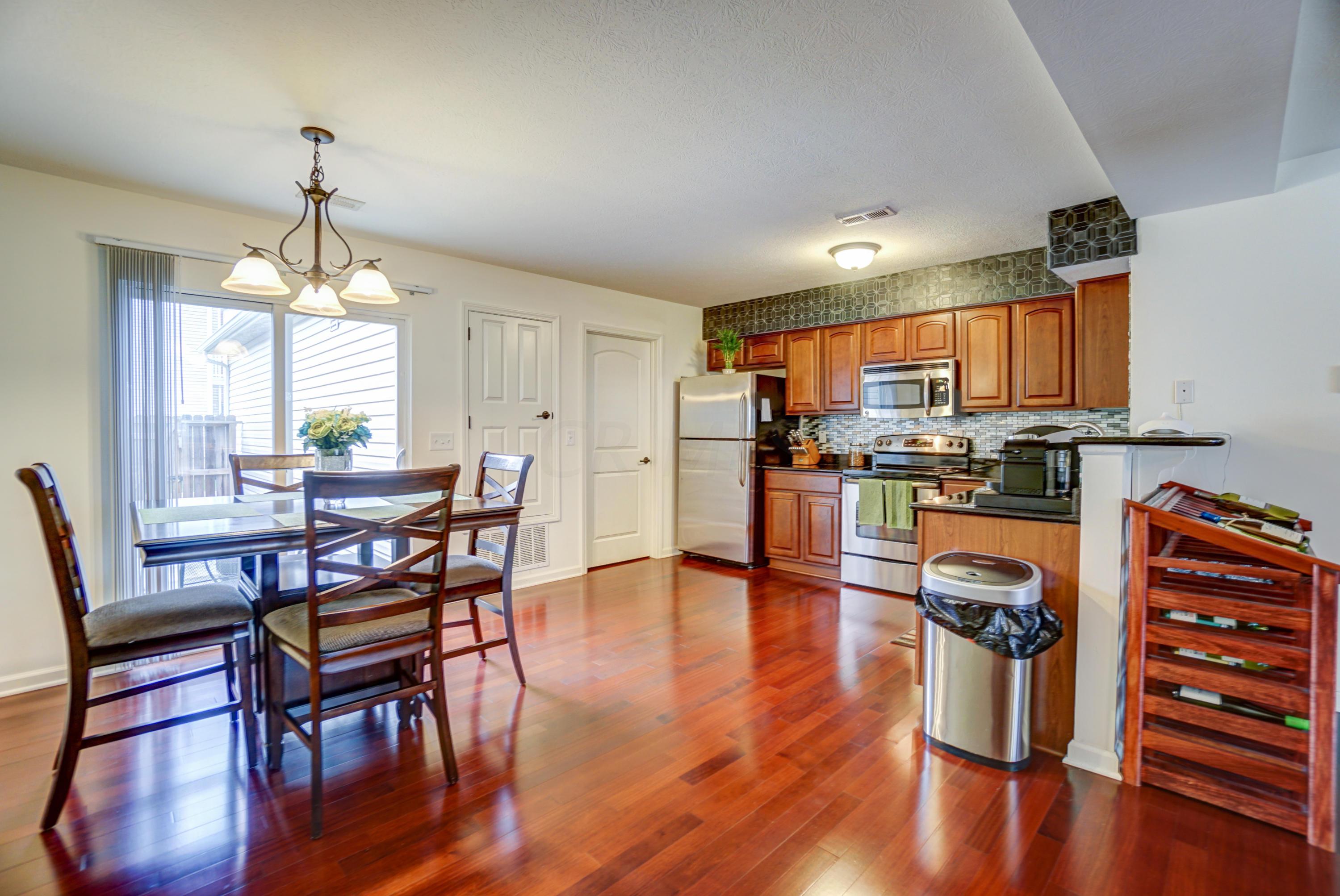 119 Gifford Road Columbus, OH 43235 - Photo 9 of 29 Gallery Image 9