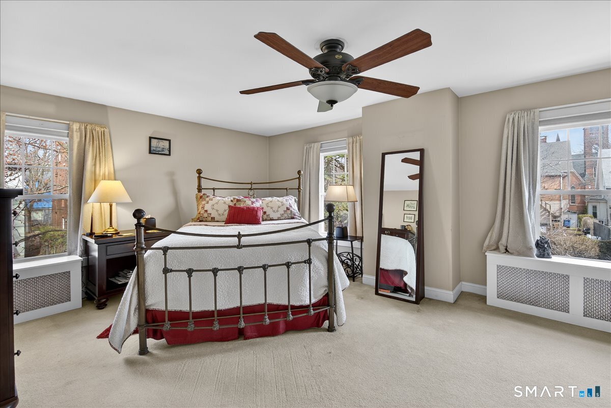 95 Clark Street New Haven, CT 06511 - Photo 20 of 39 a bedroom with bed and balcony