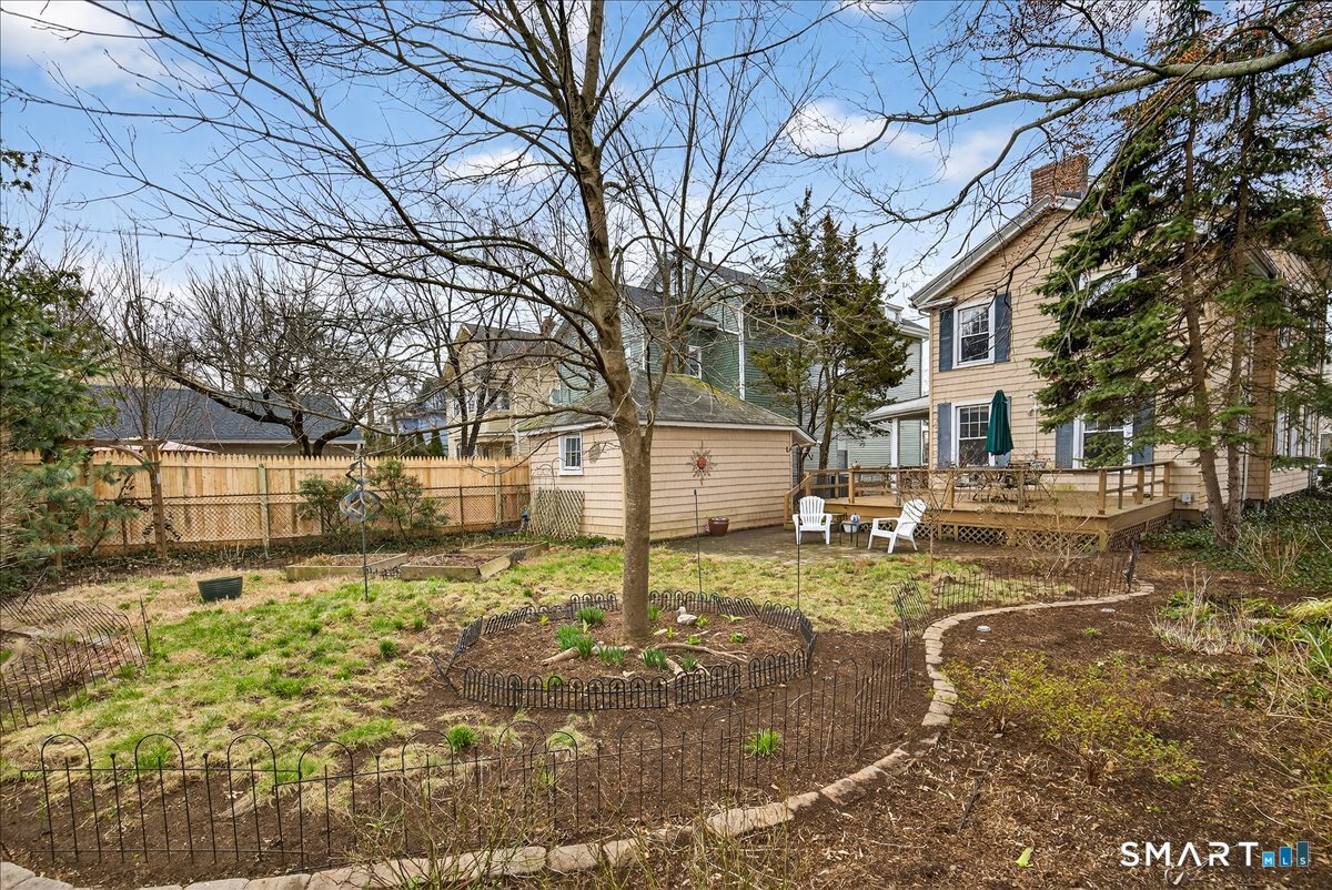 95 Clark Street New Haven, CT 06511 - Photo 37 of 39 a view of a yard with brick walls