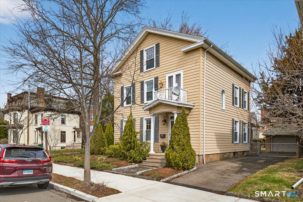 95 Clark Street New Haven, CT 06511 - Photo 39 of 39 a front view of a house with a yard