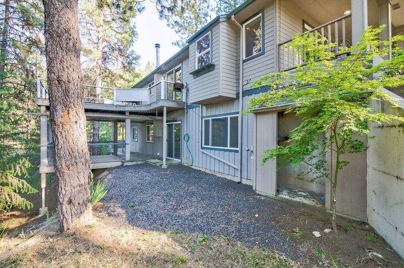 6424 South Chester Creek Road Spokane, WA 99206 - Photo 2 of 20 Gallery Image 2