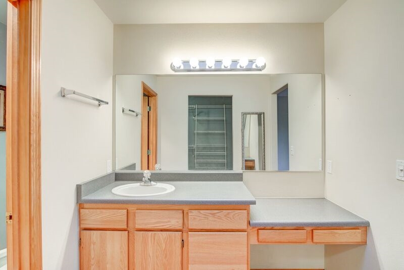 6424 South Chester Creek Road Spokane, WA 99206 - Photo 12 of 20 Gallery Image 12
